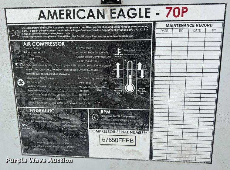 image for item EK4577 2001 Peterbilt  PB330 utility / service truck