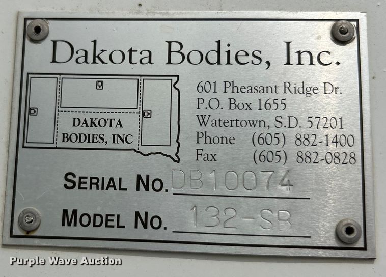 image for item EK4577 2001 Peterbilt  PB330 utility / service truck