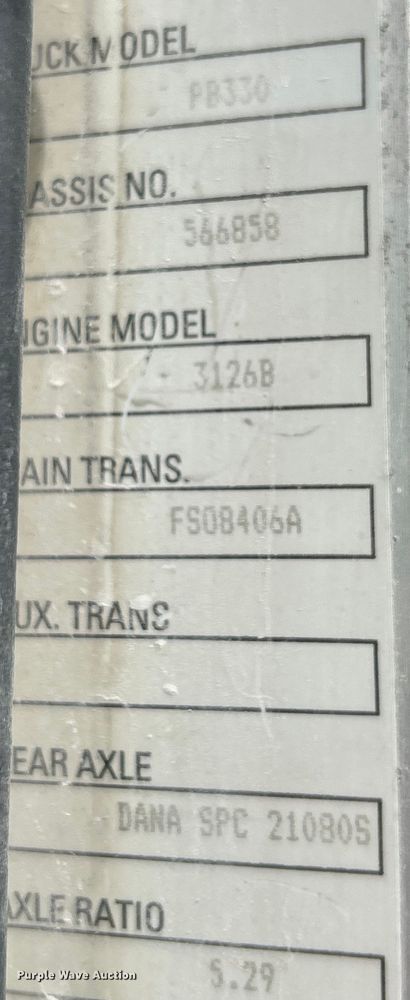 image for item EK4577 2001 Peterbilt  PB330 utility / service truck