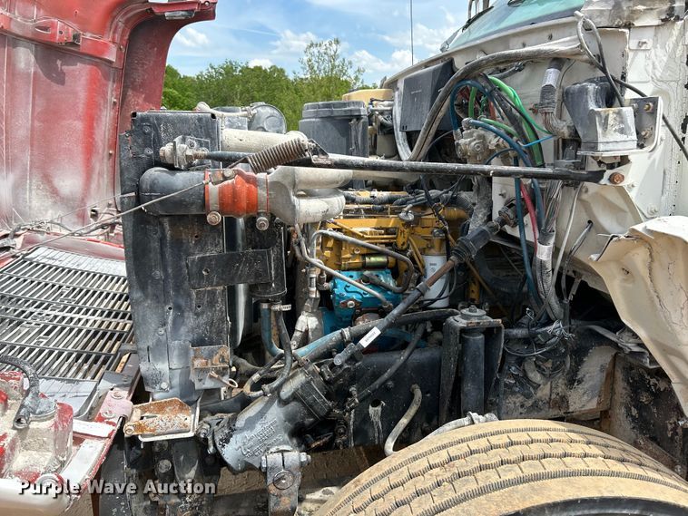 image for item EK4580 1994 GMC Topkick C6500 water truck