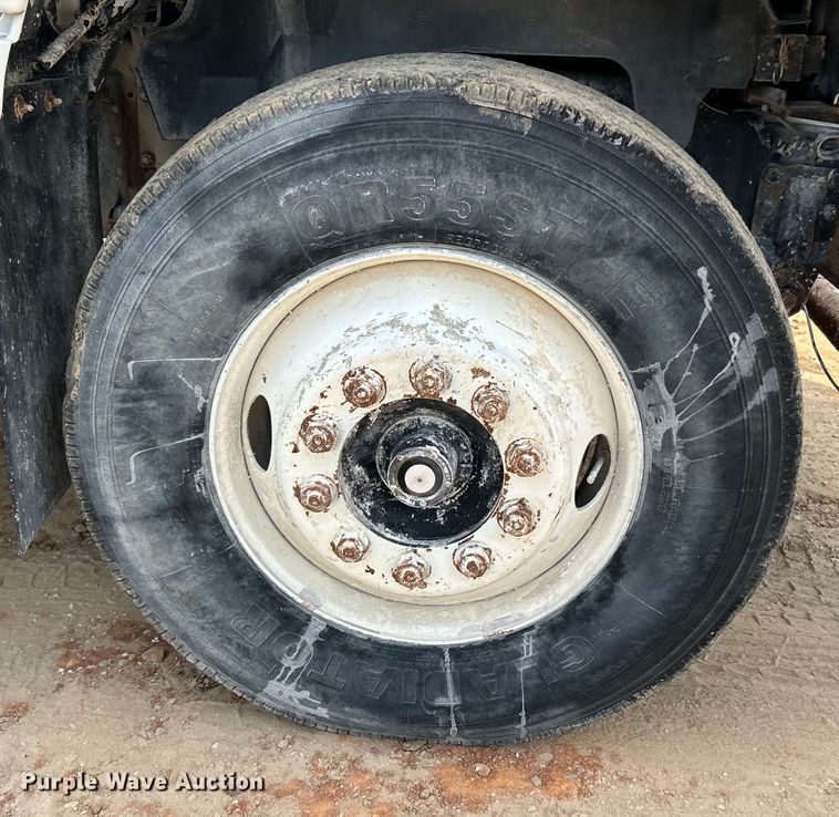 image for item EK4580 1994 GMC Topkick C6500 water truck