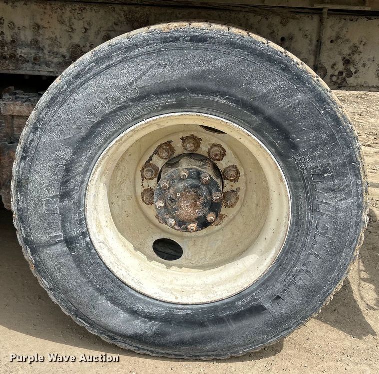 image for item EK4580 1994 GMC Topkick C6500 water truck