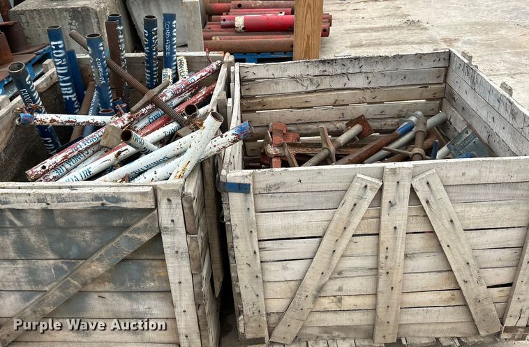 image for item EK4582 Scaffolding equipment 