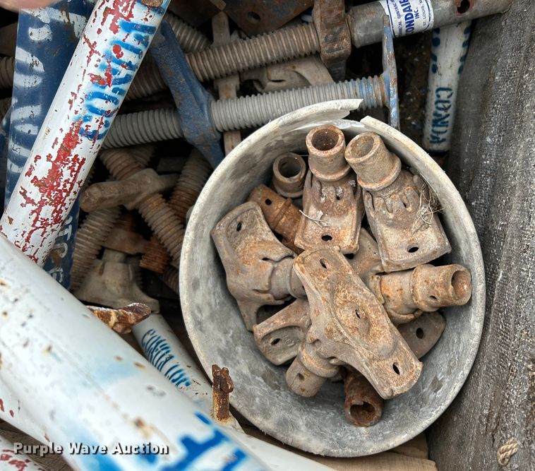 image for item EK4582 Scaffolding equipment 