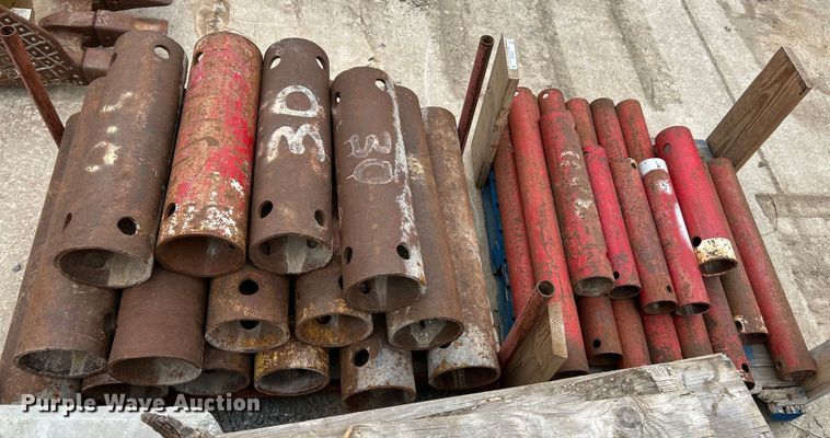 image for item EK4583 Shoring box spreader bars