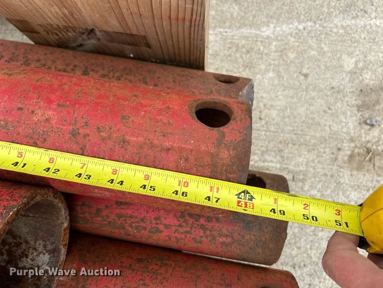 image for item EK4583 Shoring box spreader bars