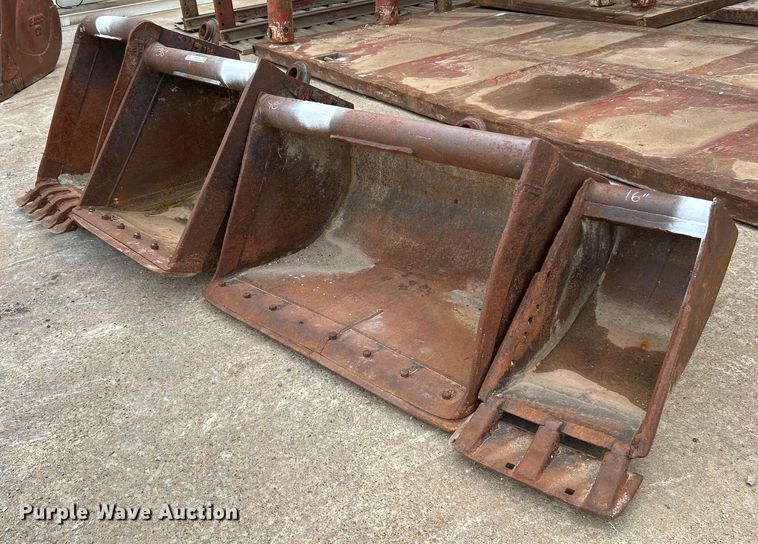image for item EK4588 (4) Wain Roy excavator buckets 