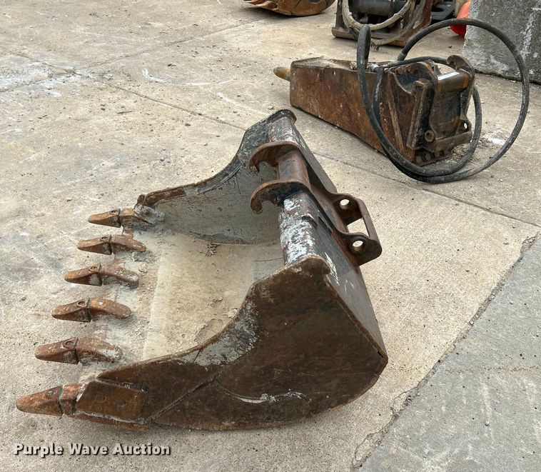 image for item EK4589 Bobcat  excavator attachments 