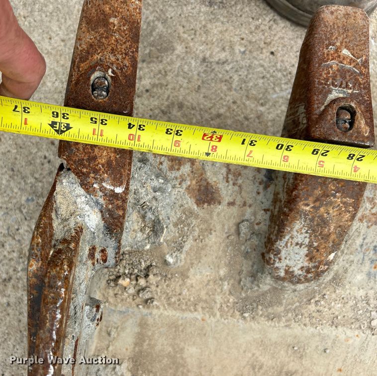 image for item EK4589 Bobcat  excavator attachments 