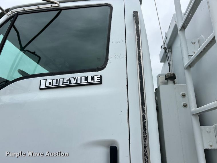 image for item EK4590 1997 Ford LT9513 utility / service truck