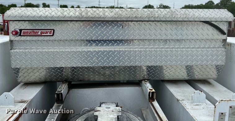 image for item EK4590 1997 Ford LT9513 utility / service truck