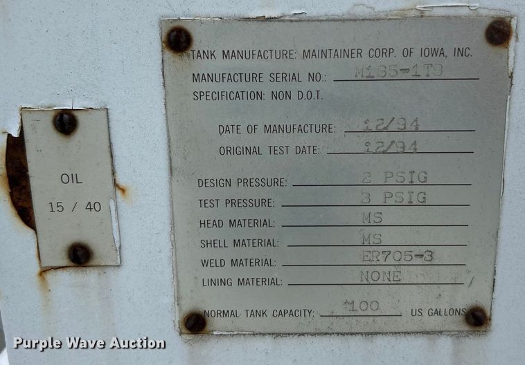 image for item EK4590 1997 Ford LT9513 utility / service truck