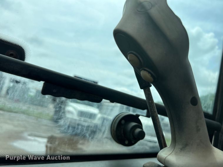 image for item EK4595 2006 Volvo  L20B-P wheel loader