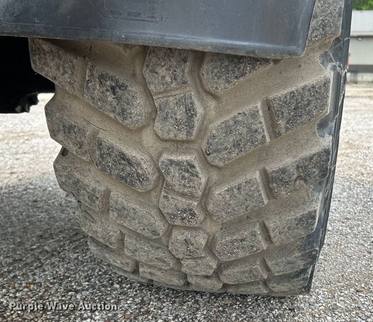 image for item EK4595 2006 Volvo  L20B-P wheel loader