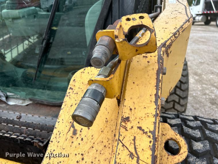 image for item EK4596 2007 Caterpillar  256C skid steer loader