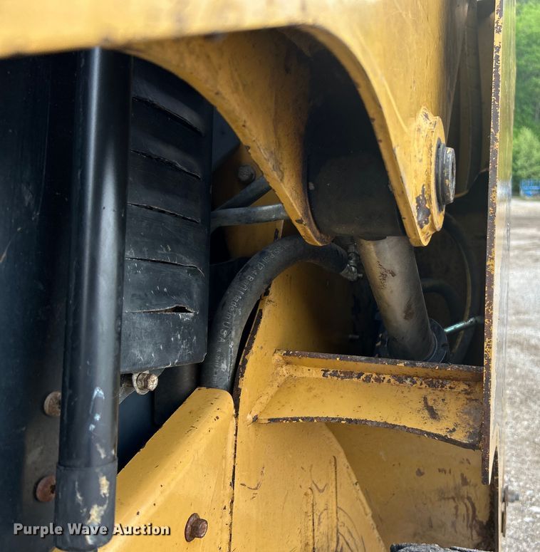 image for item EK4596 2007 Caterpillar  256C skid steer loader