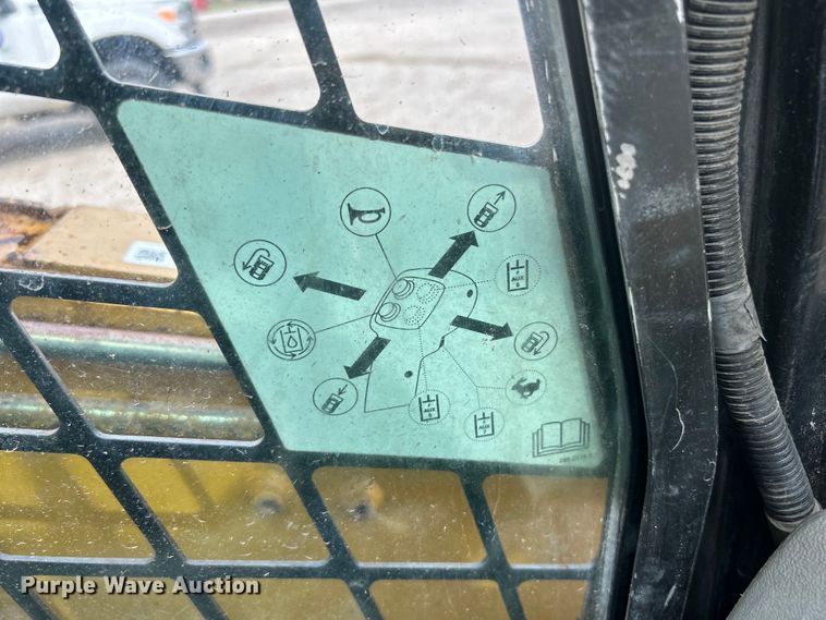 image for item EK4596 2007 Caterpillar  256C skid steer loader