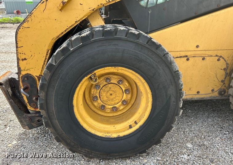 image for item EK4596 2007 Caterpillar  256C skid steer loader