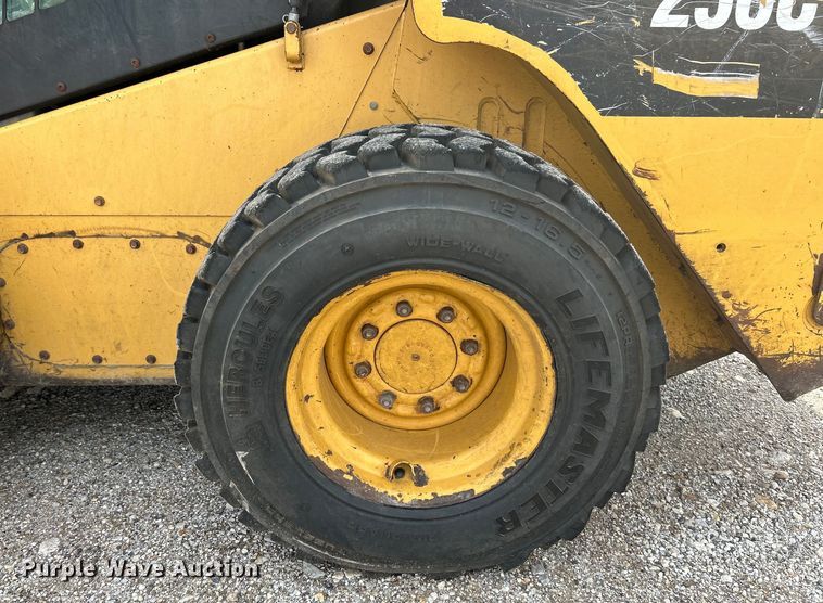 image for item EK4596 2007 Caterpillar  256C skid steer loader