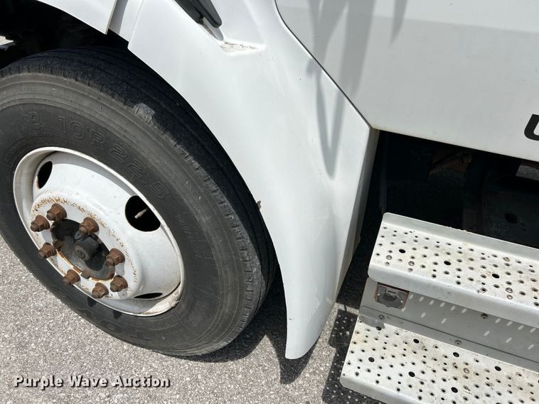 image for item EK4605 2005 Sterling  Acterra utility / service truck