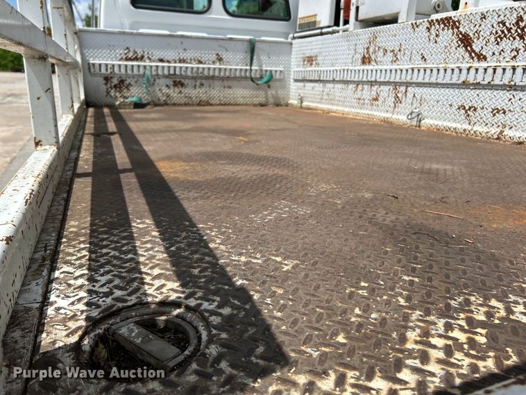 image for item EK4605 2005 Sterling  Acterra utility / service truck