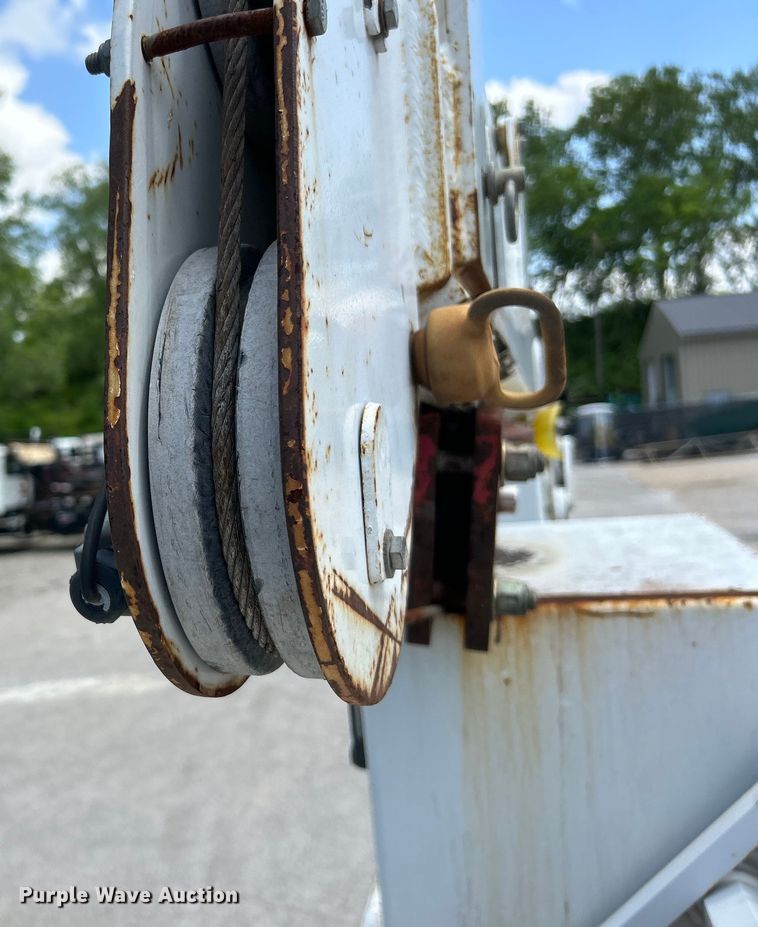 image for item EK4605 2005 Sterling  Acterra utility / service truck