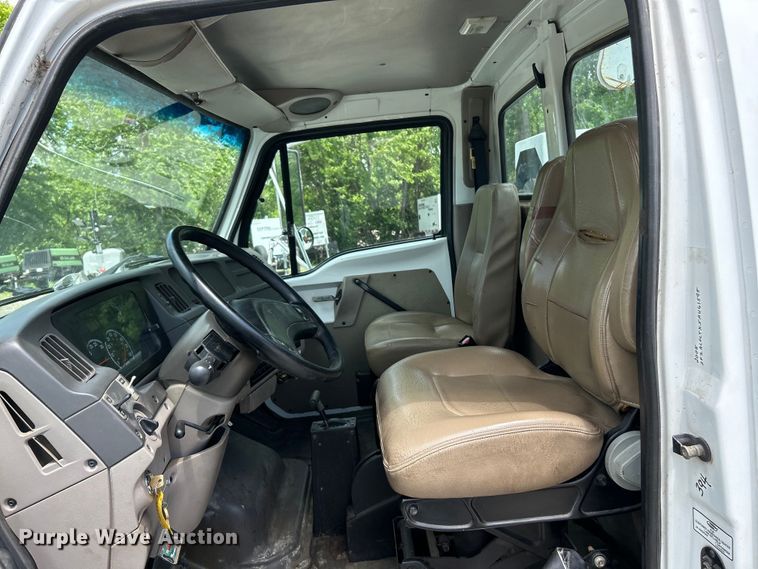 image for item EK4605 2005 Sterling  Acterra utility / service truck