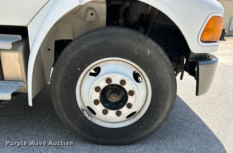 image for item EK4605 2005 Sterling  Acterra utility / service truck