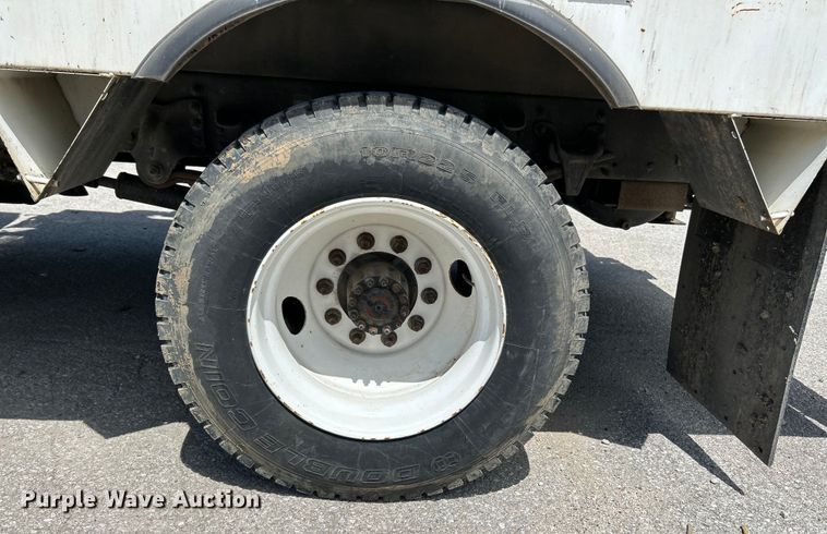 image for item EK4605 2005 Sterling  Acterra utility / service truck