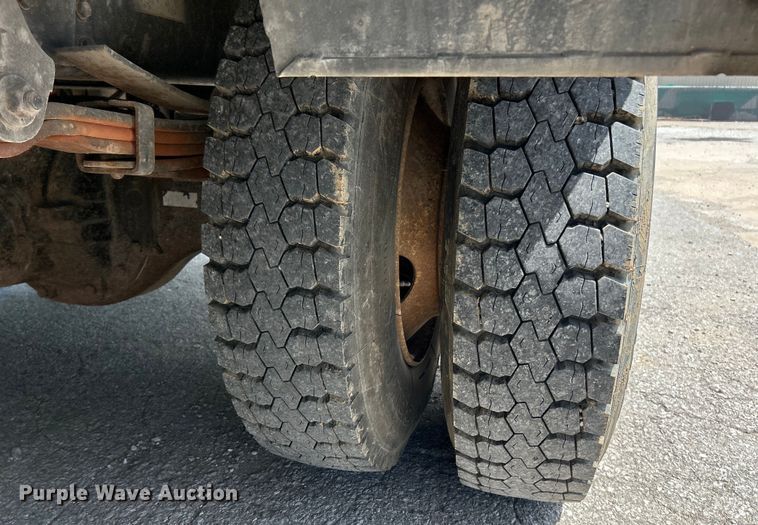 image for item EK4605 2005 Sterling  Acterra utility / service truck