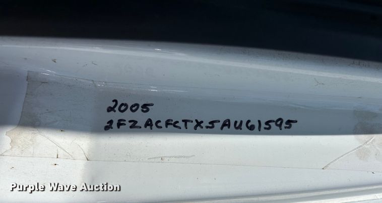 image for item EK4605 2005 Sterling  Acterra utility / service truck