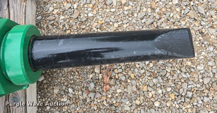 image for item EK5907 2001 Rockram 775 breaker