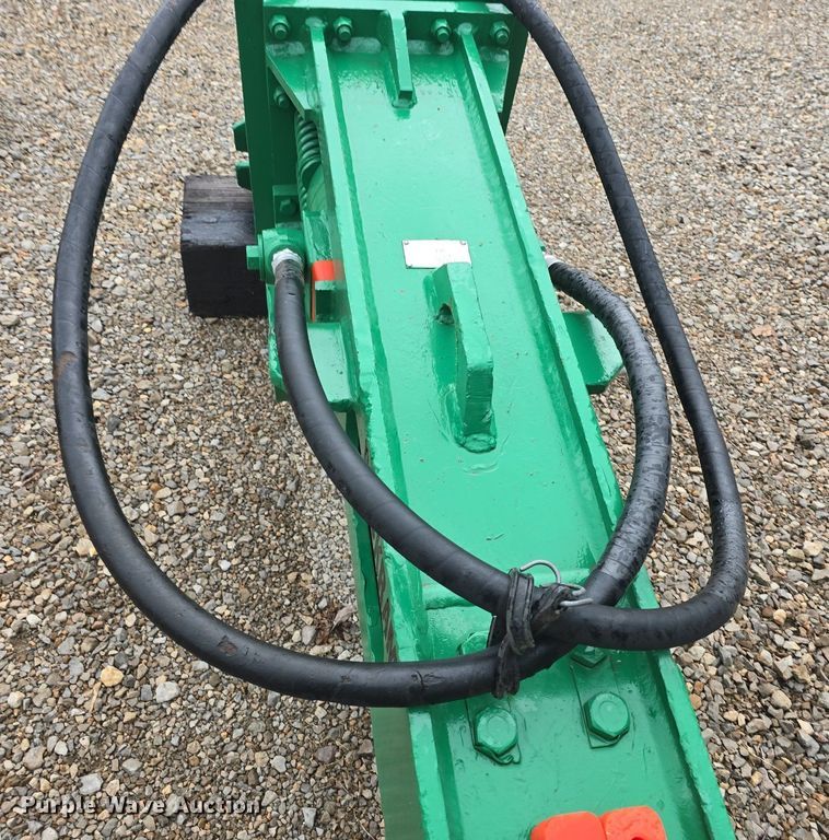 image for item EK5907 2001 Rockram 775 breaker