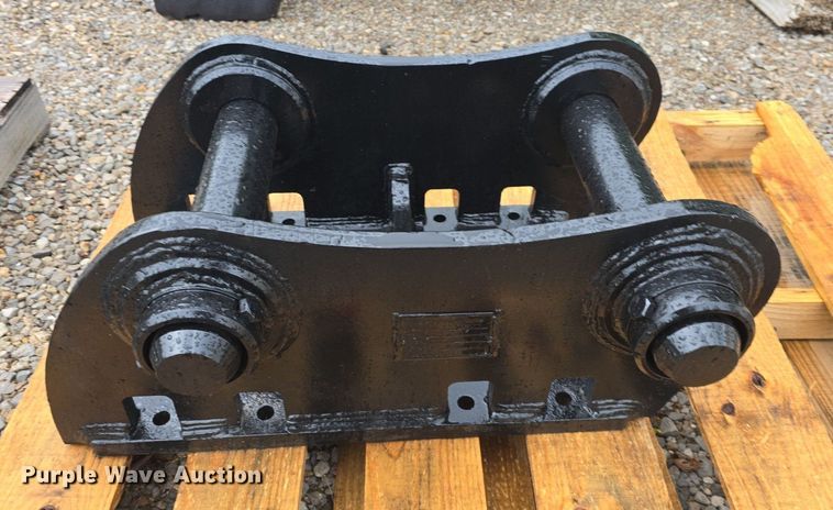 image for item EK5907 2001 Rockram 775 breaker