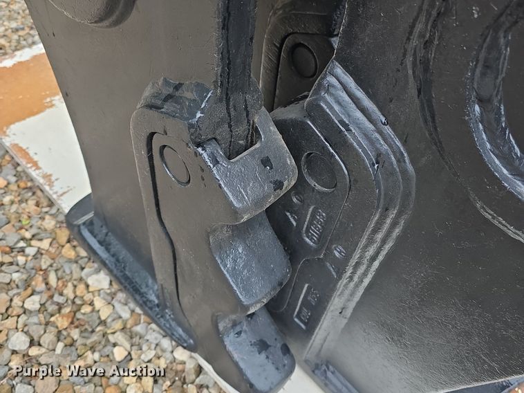 image for item EK5908 LaBounty CP60  pulverizer