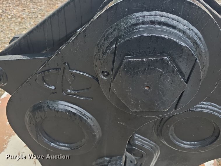 image for item EK5908 LaBounty CP60  pulverizer