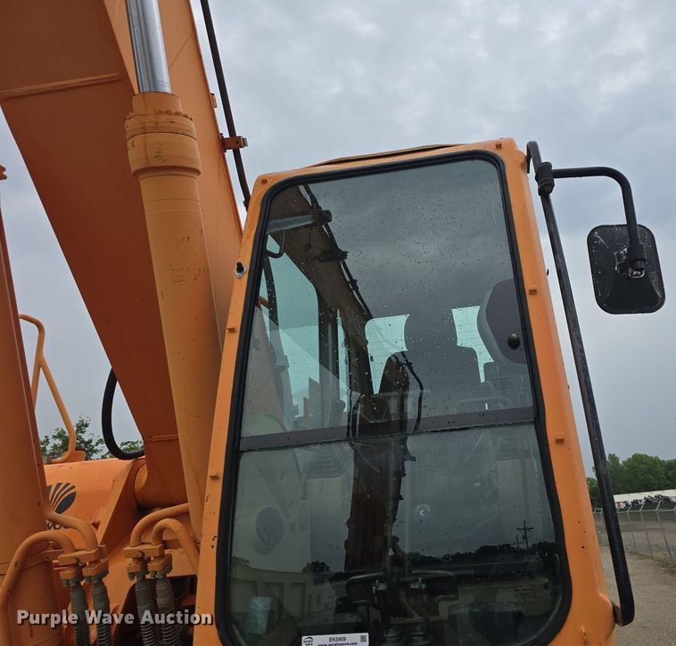 image for item EK5909 2004 Daewoo SL300LC-V excavator