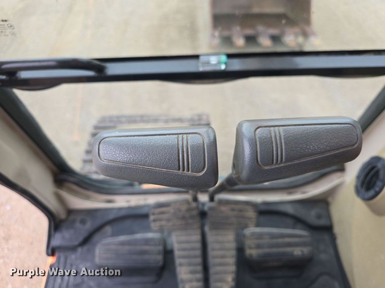 image for item EK5909 2004 Daewoo SL300LC-V excavator