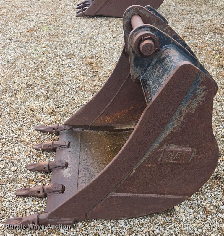 image for item EK5914 (3) Caterpillar buckets