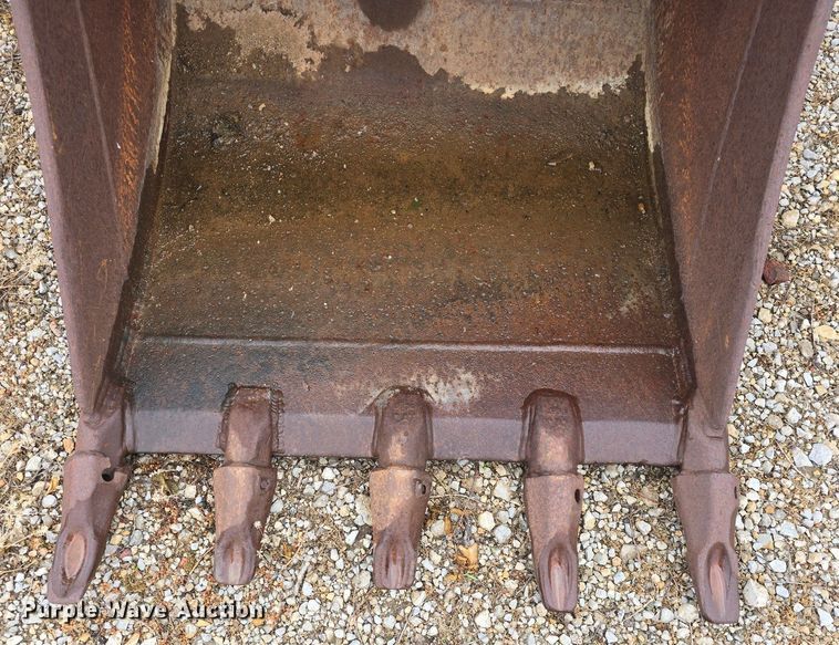 image for item EK5914 (3) Caterpillar buckets