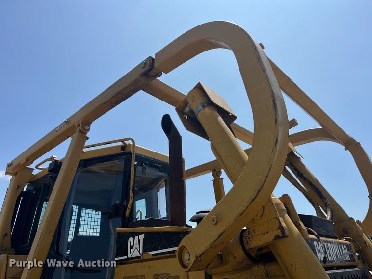 image for item EK8504 2004 Caterpillar  D6R XL dozer