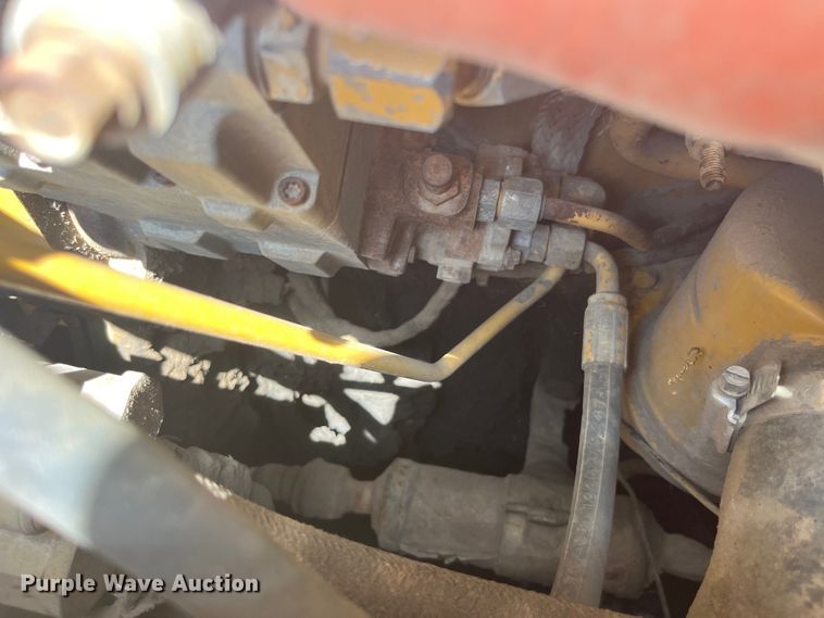 image for item EK8504 2004 Caterpillar  D6R XL dozer