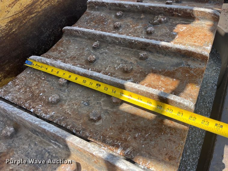 image for item EK8504 2004 Caterpillar  D6R XL dozer