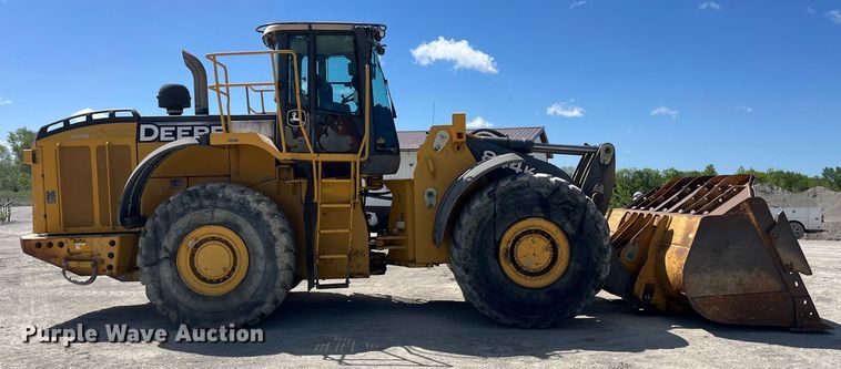 image for item EK8511 2009 John Deere 844K wheel loader