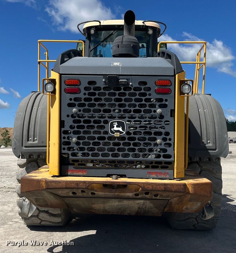 image for item EK8511 2009 John Deere 844K wheel loader
