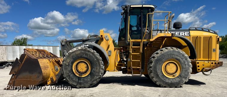 image for item EK8511 2009 John Deere 844K wheel loader