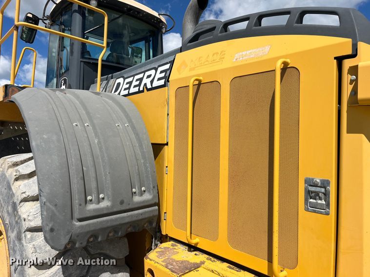 image for item EK8511 2009 John Deere 844K wheel loader