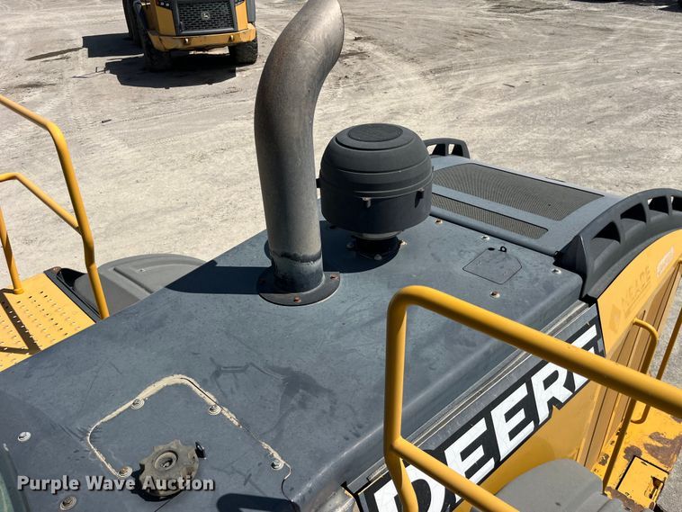 image for item EK8511 2009 John Deere 844K wheel loader