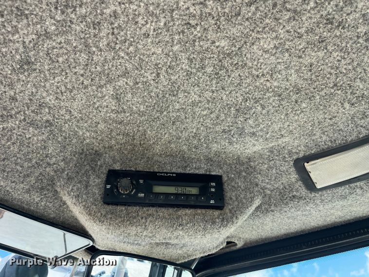 image for item EK8511 2009 John Deere 844K wheel loader