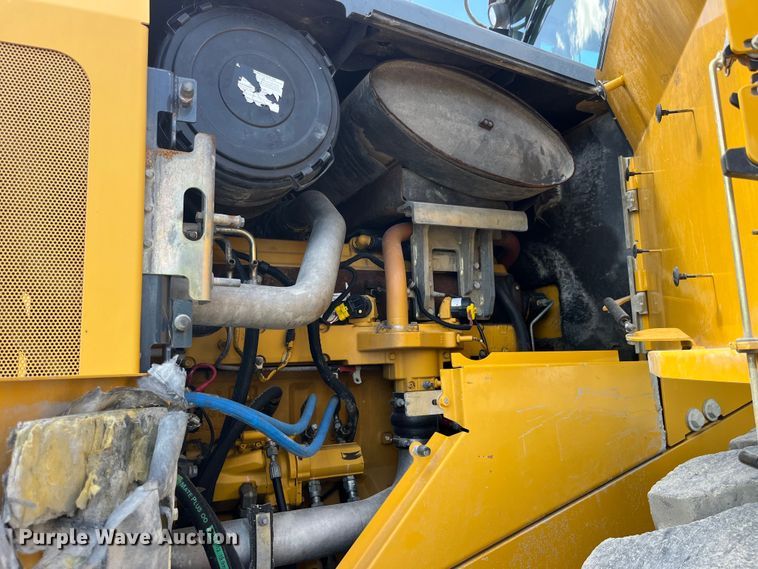 image for item EK8511 2009 John Deere 844K wheel loader